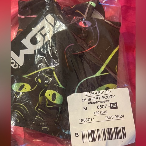 IEDM Alien Invasion Booty Short - Picture 4 of 5